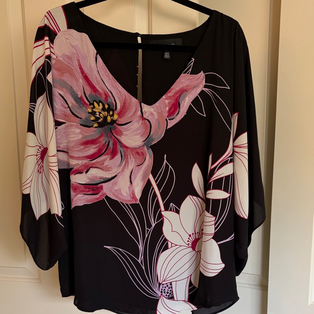 White House Black Market Black and Pink Floral Blouse